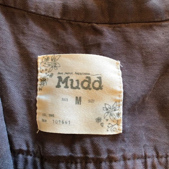 Vest - Picture 2 of 3